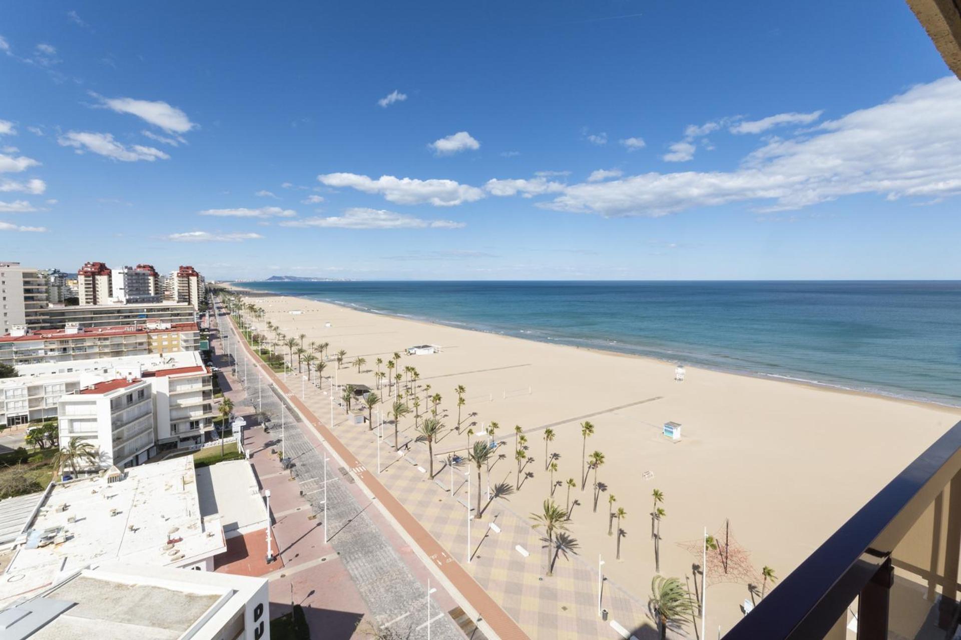 Апартаменты Ag Albatros Premium Playa de Gandia Экстерьер фото