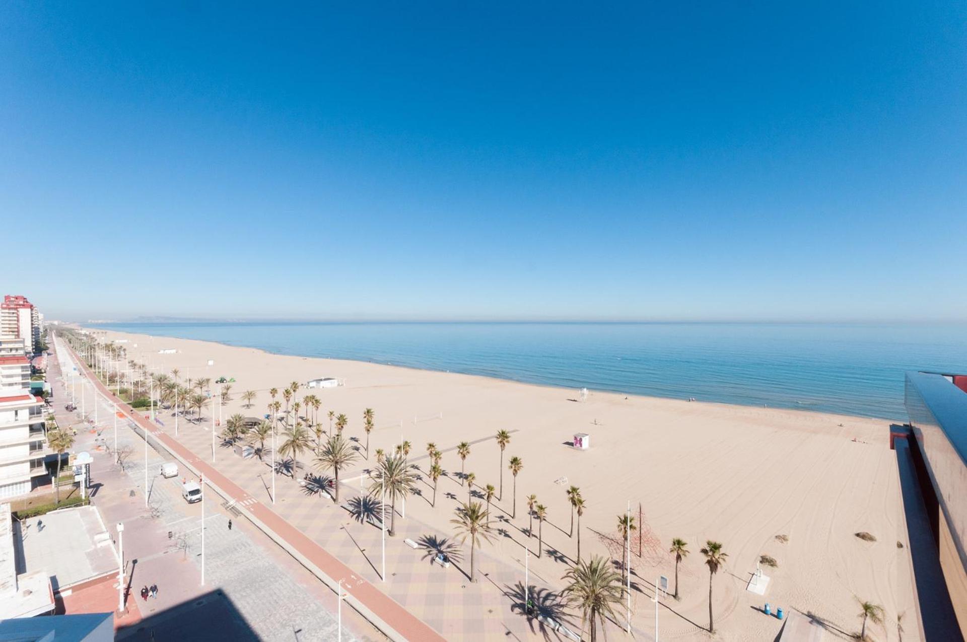 Апартаменты Ag Albatros Premium Playa de Gandia Экстерьер фото