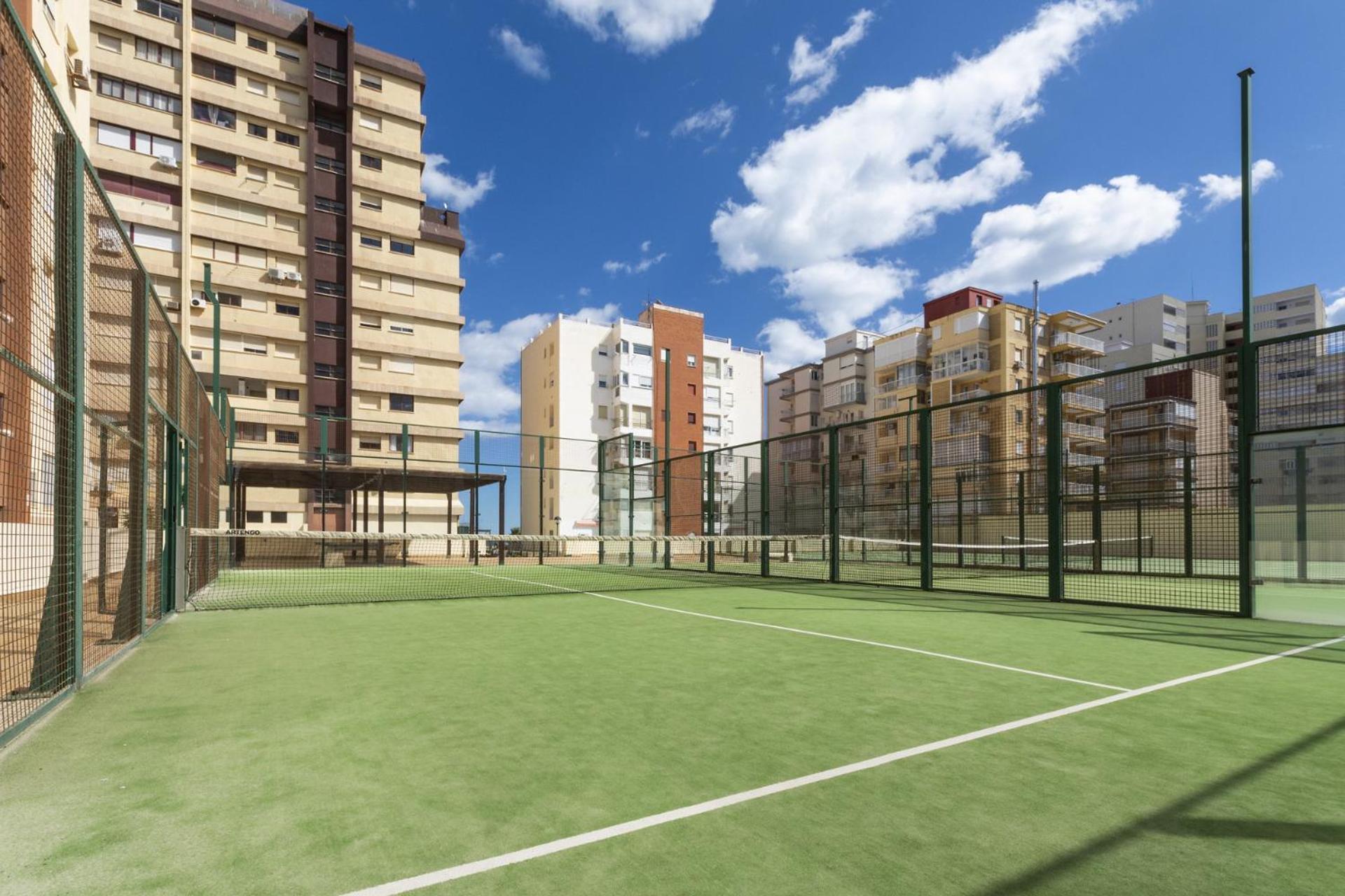 Апартаменты Ag Albatros Premium Playa de Gandia Экстерьер фото
